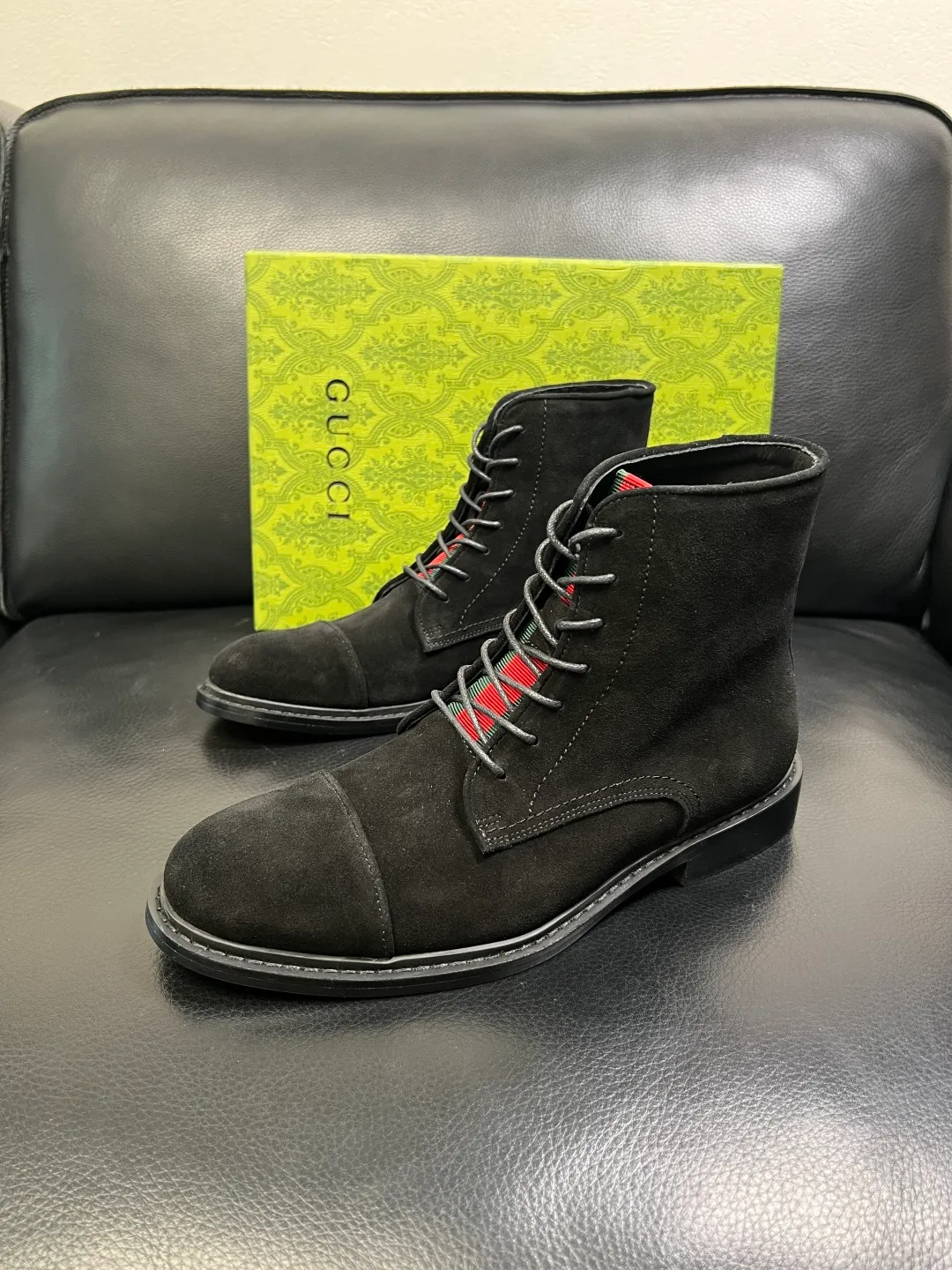 Men's shoes 💰900 Gucci High-quality top crafts Gucci Leather shoes and boots high-top series counter synchronization Original factory configuration, original cowhide imported from Italy, imported water-dyed cow lining, soles: original factory special supply original sole super comfortable, original factory and single goods High quality, welcome to compare and synchronization at the counter, code number 39-44 (customized 45)